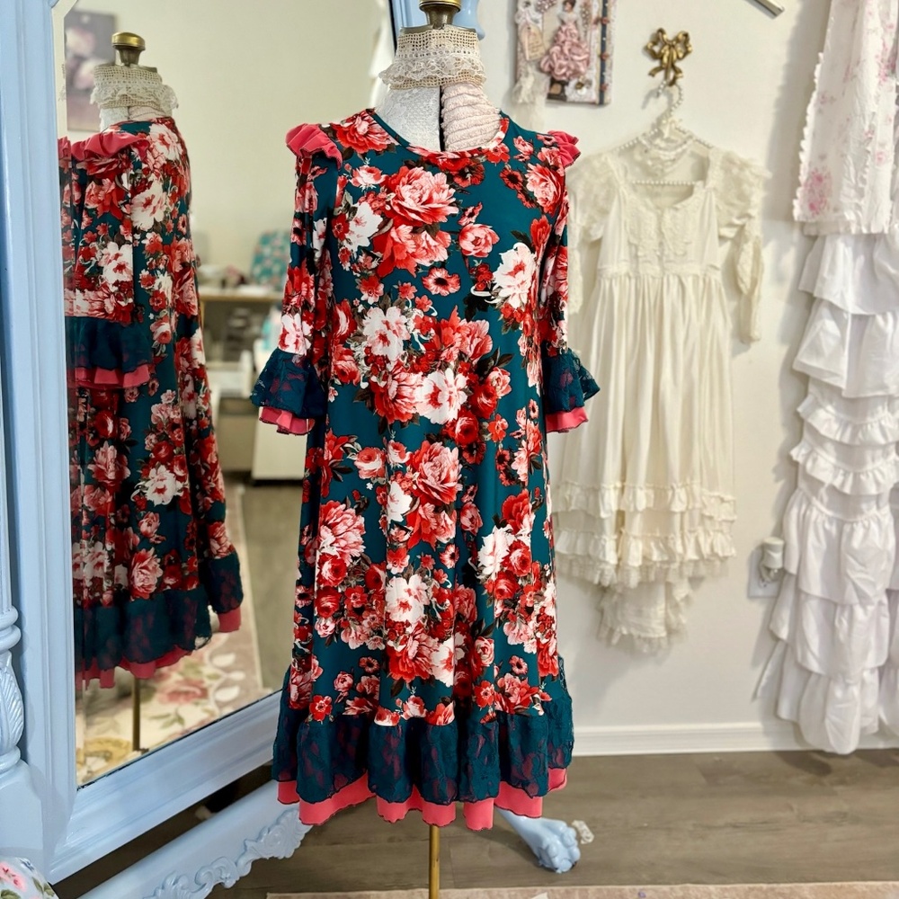 (SOLD) Girl's Custom dress
